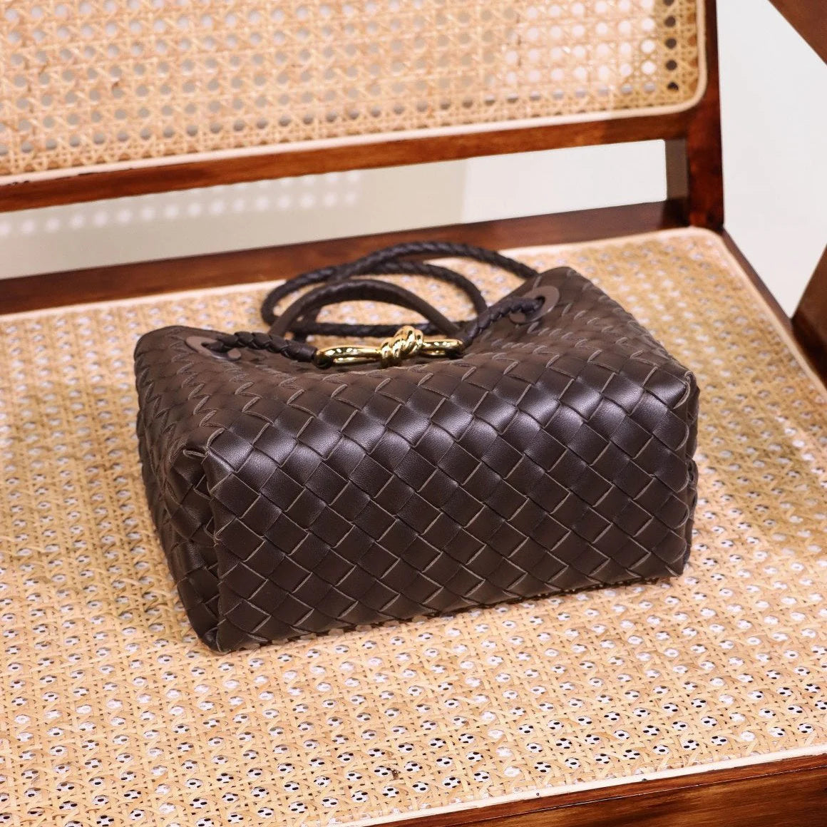 Woven Shoulder Bag - Image 3
